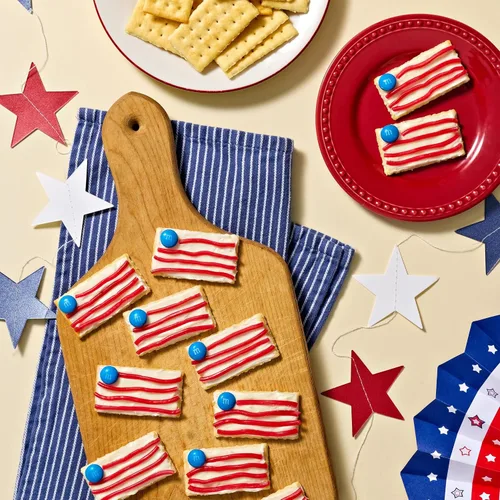 Miniatura 5 de Club Crackers, Bocadillos para el almuerzo, galletas saladas, extra mantecoso, caja de 13.7 onzas (1 caja)