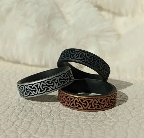 Miniatura 2 de Knot Theory Anillo de silicona Trinity and Celtic para hombres y mujeres, doble capa grabada, transpirable, ajuste cómodo, anillo de boda de goma