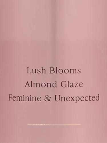 Miniatura 3 de Victoria's Secret Fragancia corporal en aerosol, Velvet Petals - 8.4 onzas líquidas