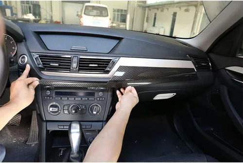 Miniatura 2 de YIWANG Cubierta de panel de decoración de consola central de coche estilo fibra de carbono para BMW X1 E84 2010-2015 conducción izquierda accesorios