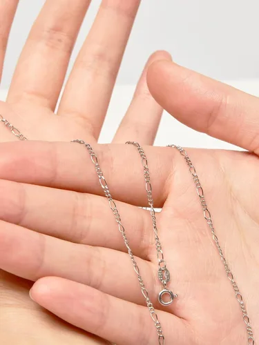 Miniatura 8 de Collar de cadena de plata de ley 925 para mujer, 0.059 pulgadas de ancho, cadena fina italiana Figaro plataoro, 14-30 pulgadas