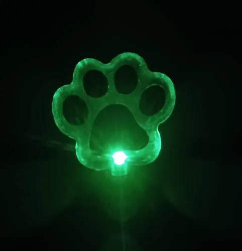 Miniatura 6 de Starry Illuminate - Juego de 2 luces solares de estaca para jardín, estilo cambiante de color (pata de perro)