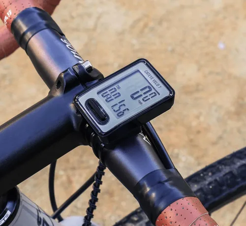 Miniatura 13 de CATEYE Computadora de bicicleta con cable - Velocímetro y odómetro de nivel básico, perfecto para ciclistas principiantes, arranque y parada