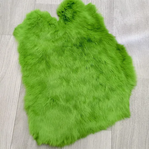 Miniatura 3 de Piel de conejo curtida naturalmente (piel de conejo de 10" por 12" con calidad de cuero para coser) Verde