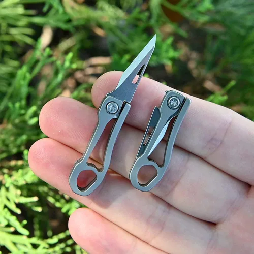 Miniatura 7 de Cuchillo de titanio plegable ultra pequeño con hoja de acero inoxidable 420j2, mini cortador de cajas portátil EDC/abridor de paquetes, ultra