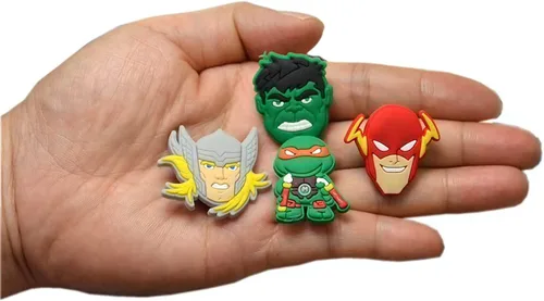 Miniatura 3 de 100 dijes de dibujos animados para zapatos con agujeros y pulsera bolsa de regalo regalo de Navidad regalos de fiesta de cumpleaños para niños