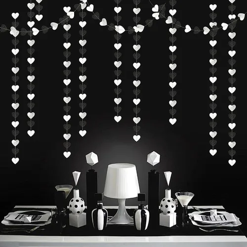 Miniatura 4 de Guirnalda de corazones para decoración de fiesta en negro, blanco y plata - 52 pies para cumpleaños de 21 años, víspera de Año Nuevo, fondo