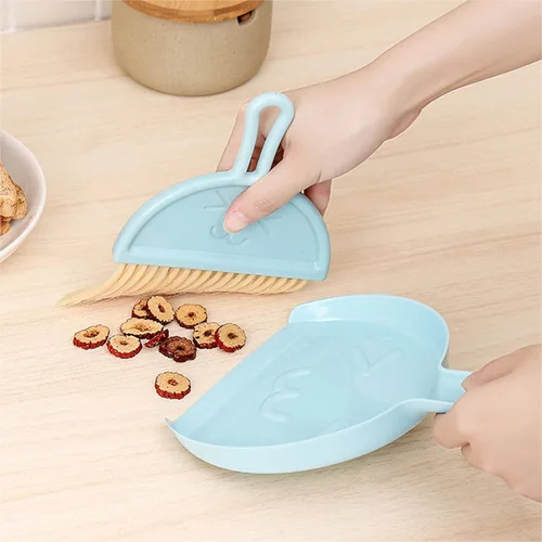 Miniatura 6 de Juego de 3 piezas de mini escoba y recogedor para el hogar, automóvil, cocina, mesa, niños, cerdas de plástico duraderas, de mano, colgables, 3