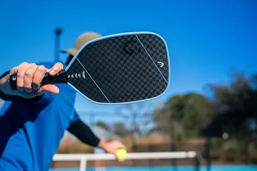 Miniatura 11 de HEAD Gravity Tour 2025 - Pala de pickleball - Superficie de carbono crudo, paleta de control, forma compacta de punto dulce, ThermoTech, paredes