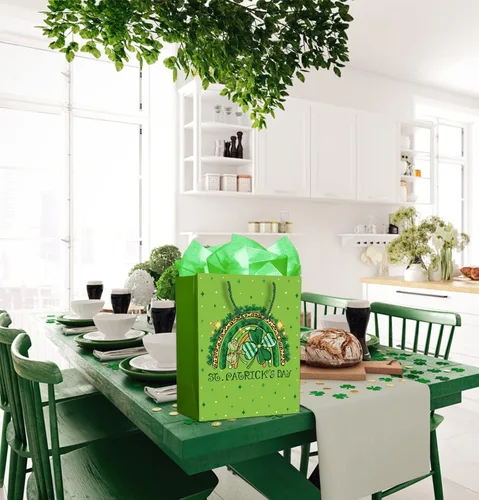 Miniatura 3 de WaaHome Bolsa de regalo del día de San Patricio con asa, bolsas de regalo de trébol verde grande con papel de seda, bolsa de regalo de papel