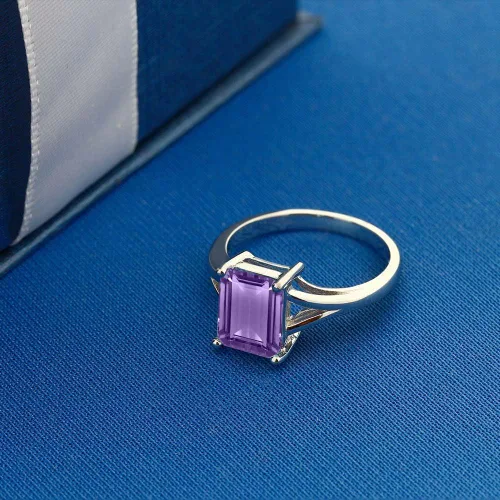 Miniatura 70 de Gem Stone King Anillo de compromiso solitario con diseño clásico de vástago dividido para mujer, plata de ley 925, piedra natal de piedra preciosa