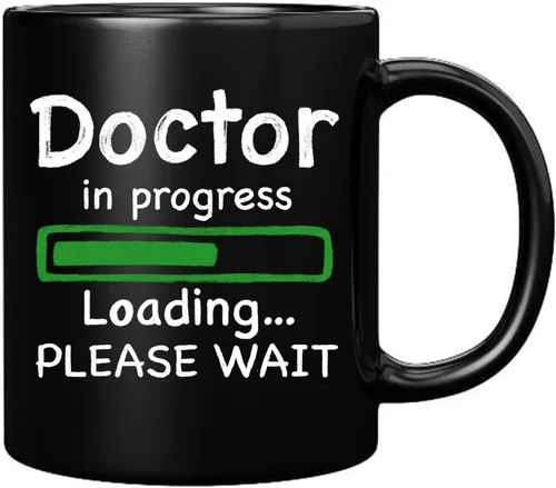Panvola Doctor in Progress Loading Doctor - Taza divertida de graduación para estudiantes de doctorado en medicina, taza de cerámica, 11 onzas, Negro