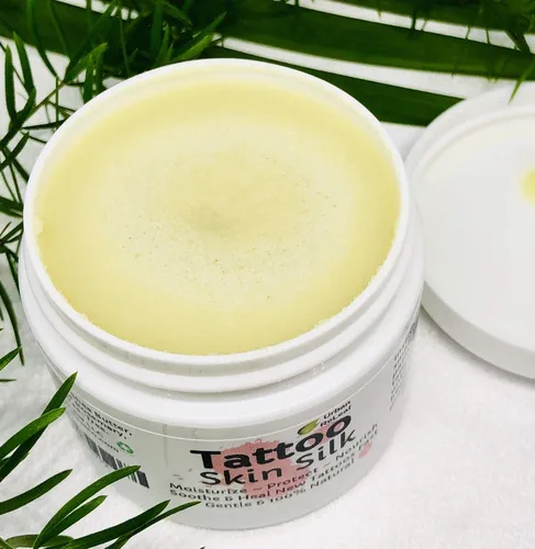 Miniatura 2 de Urban ReLeaf ¡Seda de piel de tatuaje! ¡Cura la tinta nueva rápido! ¡Ilumina los tatuajes viejos! Ungüento de crema de manteca de karité 100%