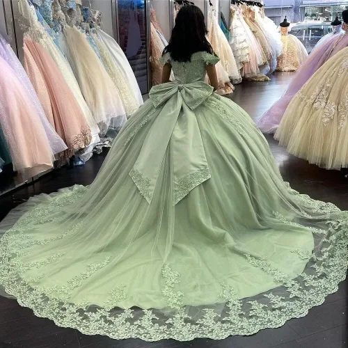Miniatura 5 de Youjiayi Vestidos de quinceañera de princesa con hombros descubiertos, de encaje hinchado, de tul dulce 16, con tren, lazo grande, vestidos largos