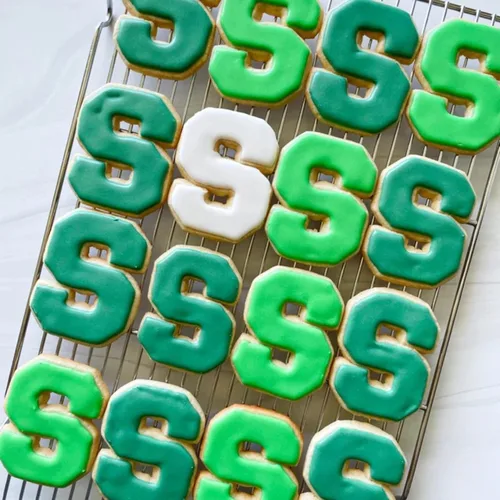Miniatura 4 de Sweet Prints Inc Varsity Letter S - Cortador de galletas, apto para lavavajillas