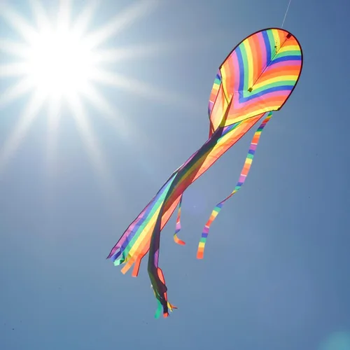 Miniatura 2 de In the Breeze 3350 — Cometa de dragón bailarín de rayas arcoíris de 22 pulgadas — Cometa de una sola línea fácil de volar