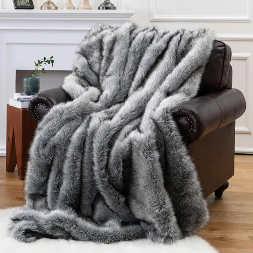 Miniatura 15 de BATTILO HOME Manta de Tiro de Piel Sintética Beige Suave Lujosa Fruncida Difusa Felpa Elegante con Manta de Visón Reversible para Sofá, Silla, Sofá