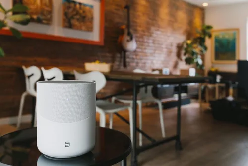 Miniatura 4 de Bluesound Pulse M - Altavoz inalámbrico de transmisión de música omnihíbrido con Bluetooth, color negro, compatible con Alexa y Siri