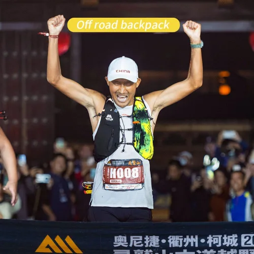Miniatura 7 de YOUGLE Chaleco de hidratación para correr, mochila ligera de hidratación para hombres de 10 litros para carreras de maratón de trail running