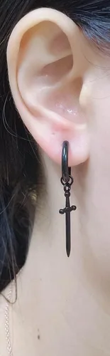 Miniatura 2 de Pendientes de aro minimalistas con espada de daga para hombres, mujeres, niños y niñas, dijes de acero inoxidable 316L, aros de abrazo, cartílago