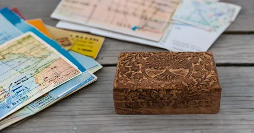 Miniatura 31 de Gran regalo de cumpleaños y inauguración de la casa, joyero de madera decorativo hecho a mano con talla del árbol de la vida, organizador, recuerdo