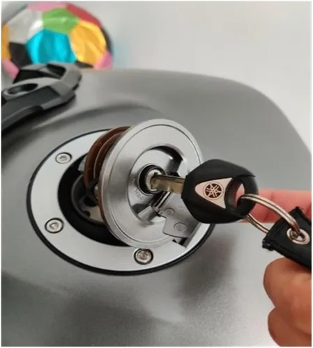 Miniatura 6 de Tapa del tanque de combustible para YA & MAHA R6 R6S R1 MT03 MT09 XJ6 FZ8N. Hayabusa FZ6.N FZ1.N.S FJ13 FZ07 FZ10 Tapa del depósito de combustible