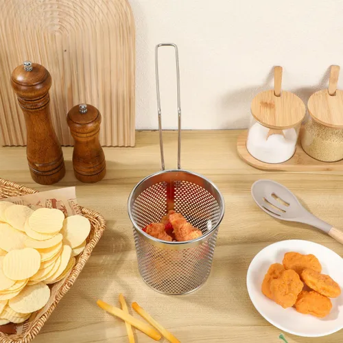 Miniatura 4 de Kichvoe Tamiz de fideos para el hogar de acero inoxidable con asa 9.84 x 5.11 x 4.92 pulgadas, cesta de colador de pasta de mano para cocinar