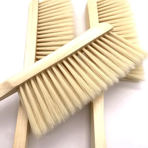 Miniatura 3 de REPYL Cepillo de limpieza de escoba de mano con mango de madera de cerdas suaves para limpieza de automóviles, camas, sofás y alfombras