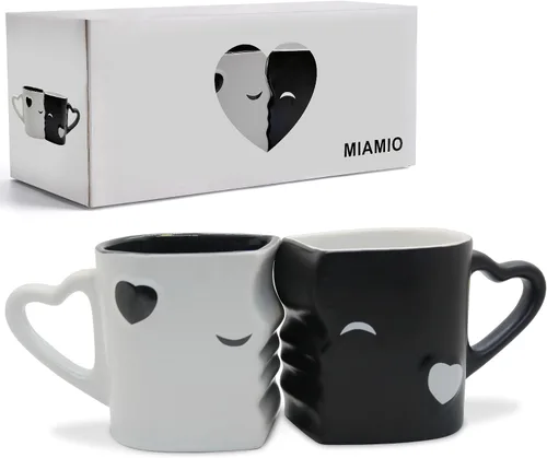 MIAMIO - Juego de tazas de café/taza de besos para parejas de novia, de cerámica, con caja de regalo para bodas/cumpleaños/aniversario (negro)