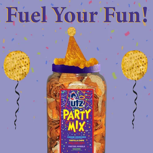 Miniatura 9 de Utz - Mix para fiestas en barril de 737,1 g (26 onzas). La sabrosa mezcla de picadillos incluye tortillas de maíz, tortillas de nachos, pretzels