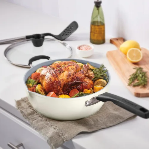 Miniatura 3 de Juego de sartenes de 4 piezas Cuisinart Preferred - Crème de la Creme (sartén multiusos de 4.5 cuartos con tapa, vaporizador, volteador ranurado)