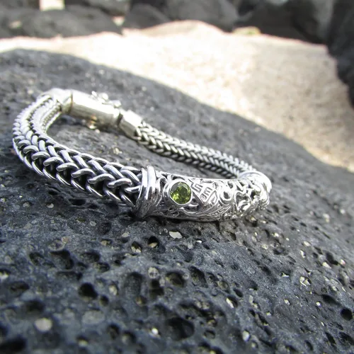 Miniatura 2 de Pulsera Turtle Manta Ray. Plata de Ley. Peridoto. 7 pulgadas.