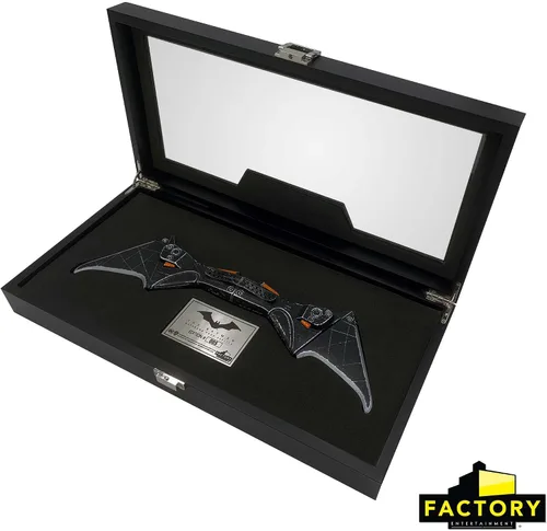 Miniatura 2 de Factory Entertainment La réplica de Batman Batarang Edición Limitada