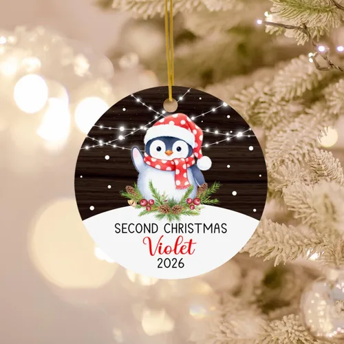 Miniatura 3 de Adorno personalizado de segunda Navidad de pingüino bebé 2026, regalo de decoración de pingüino bebé para bebés recién nacidos, nombre personalizado