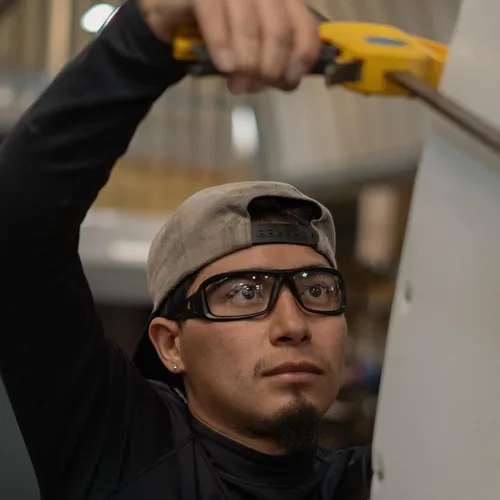 Miniatura 6 de EDGE Brazeau - Lentes de seguridad antideslizantes, resistentes a impactos y arañazos, 99.9% de protección UV, clasificación ANSI Z87 Marco negro