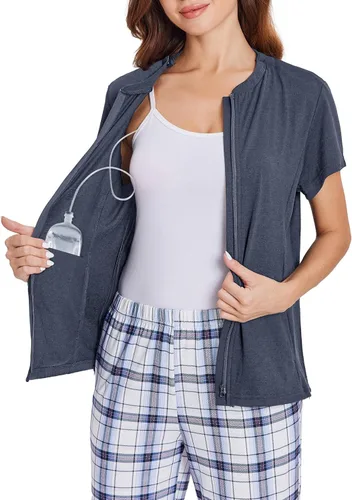 Miniatura 9 de Deyeek Camisas de mastectomía con bolsillos de drenaje Tops post cirugía de hombro para mujeres con puerto de quimio manga corta con cremalleras