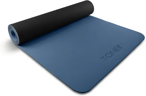 TONE Fitness Esterilla de yoga antideslizante de 1/4 pulgadas de grosor para ejercicios y pilates para entrenamientos en casa con correa de