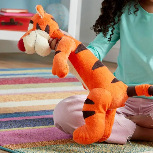 Miniatura 6 de Disney Store Juguete oficial de ángel mediano suave para niños, personaje de peluche con textura mullida y detalles bordados, orejas flexibles