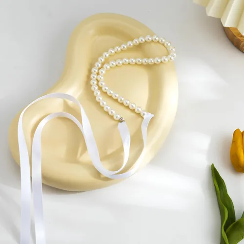 Miniatura 4 de Elegante gargantilla de perlas boho con detalle de lazo de cinta, un collar de cuentas de moda para mujeres y niñas