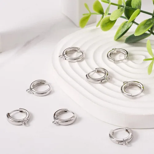 Miniatura 6 de Fashewelry 10 piezas de aretes de aro Huggie – Ganchos redondos de platino real, aros gruesos de latón con lazo para hacer joyas, colgar y perforar