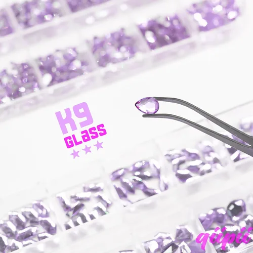 Miniatura 4 de qiipii Diamantes de imitación para uñas de amatista púrpura de múltiples formas de cristal con base plana K9, piedras de vidrio púrpura claro, gemas