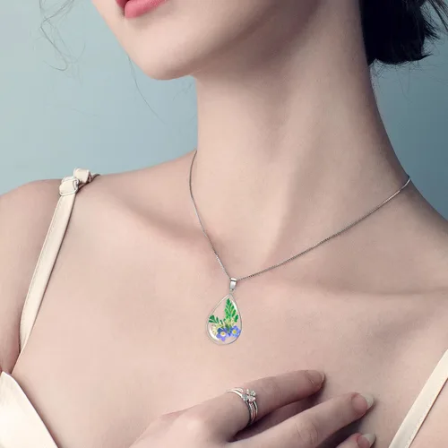 Miniatura 33 de Collar de flores silvestres prensadas con encaje de Forget-Me-Not y Queen Anne Collar de flores prensadas de oro Collares hechos a mano