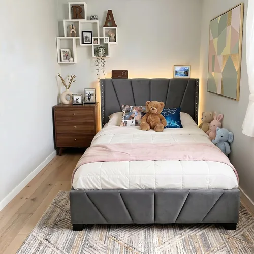 Miniatura 7 de EnHomee Base de cama de plataforma individual con cabecera ajustable tapizada de terciopelo, luces LED y estación de carga para dormitorio, Beige