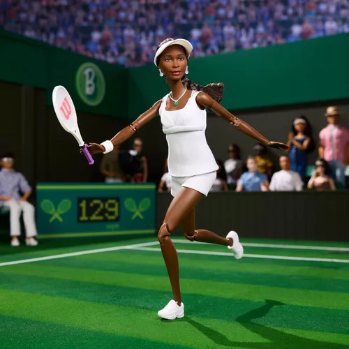 Miniatura 2 de Serie Barbie Inspiring Women, muñeca de moda Venus Williams con uniforme de tenis característico y raqueta, incluye embalaje para exhibir