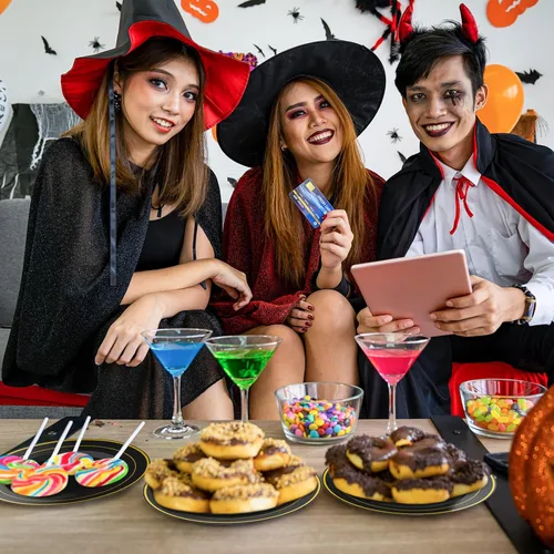 Miniatura 8 de 125 platos de plástico para cena de Halloween, incluye 25 platos de postre desechables y cubiertos desechables dorados, juego de vajilla para 25
