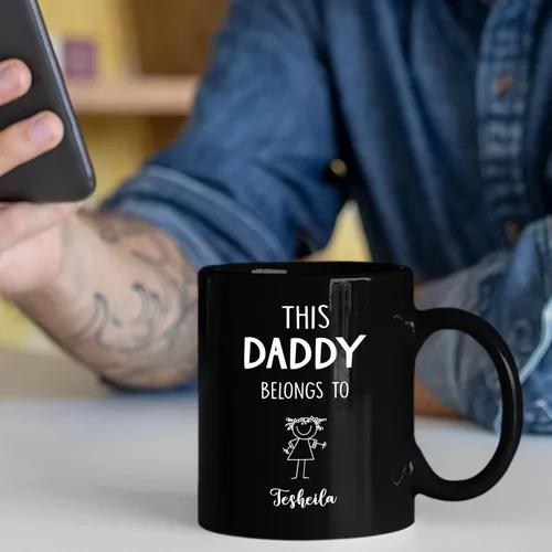 Miniatura 5 de Taza de café con texto en inglés "This Daddy Belongs To Coffee Cup", regalo para el día del padre, Navidad, taza de café negra personalizada
