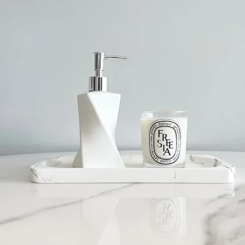 Miniatura 8 de Dispensador de jabón blanco moderno con bomba plateada para baño y cocina, estilo de arte contemporáneo, acabado mate, a prueba de óxido, 8.5 onzas