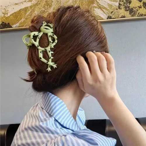 Miniatura 7 de Paquete de 2 pinzas de metal grandes para cabello grueso y fino, pasadores antideslizantes de sujeción fuerte, bonito diseño de rana verde