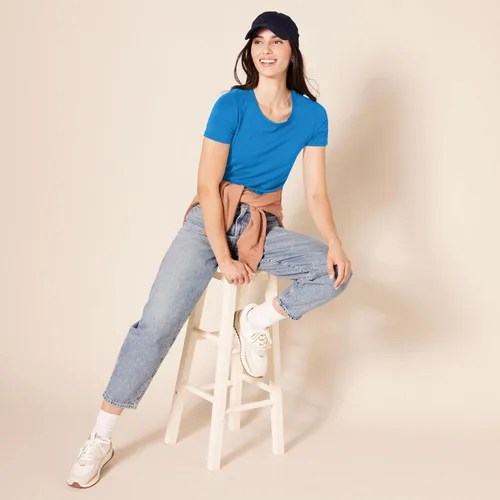 Miniatura 261 de Amazon Essentials Women's Regular-Fit Short-Sleeve Crewneck T-Shirt