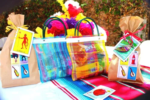 Miniatura 4 de Alondra's Imports (TM - Bolsas mexicanas para dulces mexicanos, malla mini mercado, bolsas Fiestas) 10 x 7 (6 unidades)